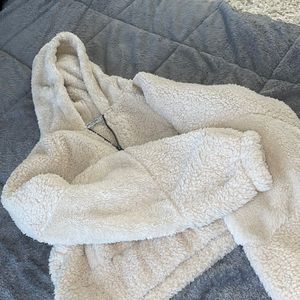 Arizona Jean Co Faux Fur Cropped Quater Zip